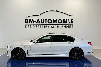 BMW 745Le PHEV xDrive,M-Paket,SkyLounge,Massage,Laser,B&W,20″ bei BM-Automobile e.U. in 